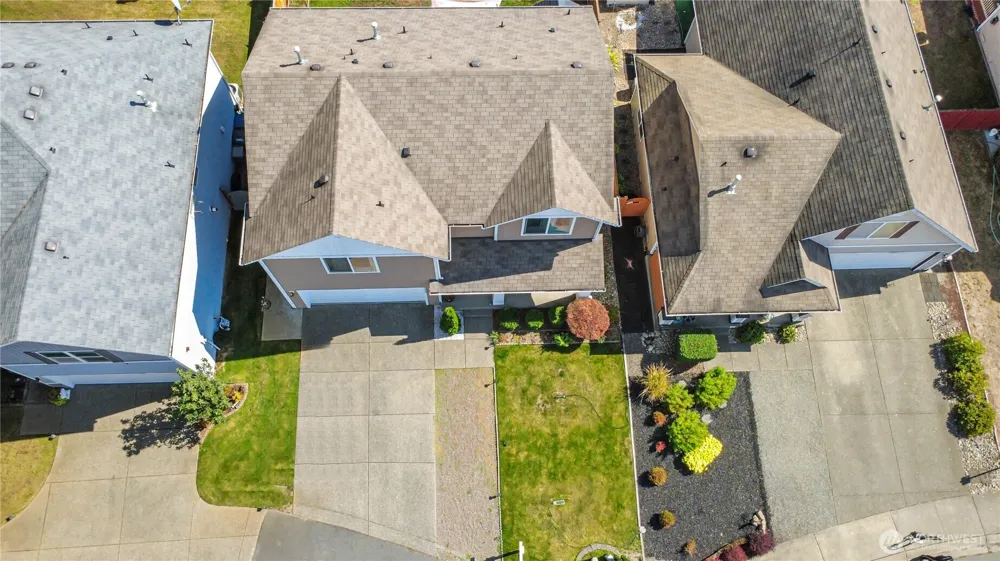 29704 217th Place SE Kent, WA 98042