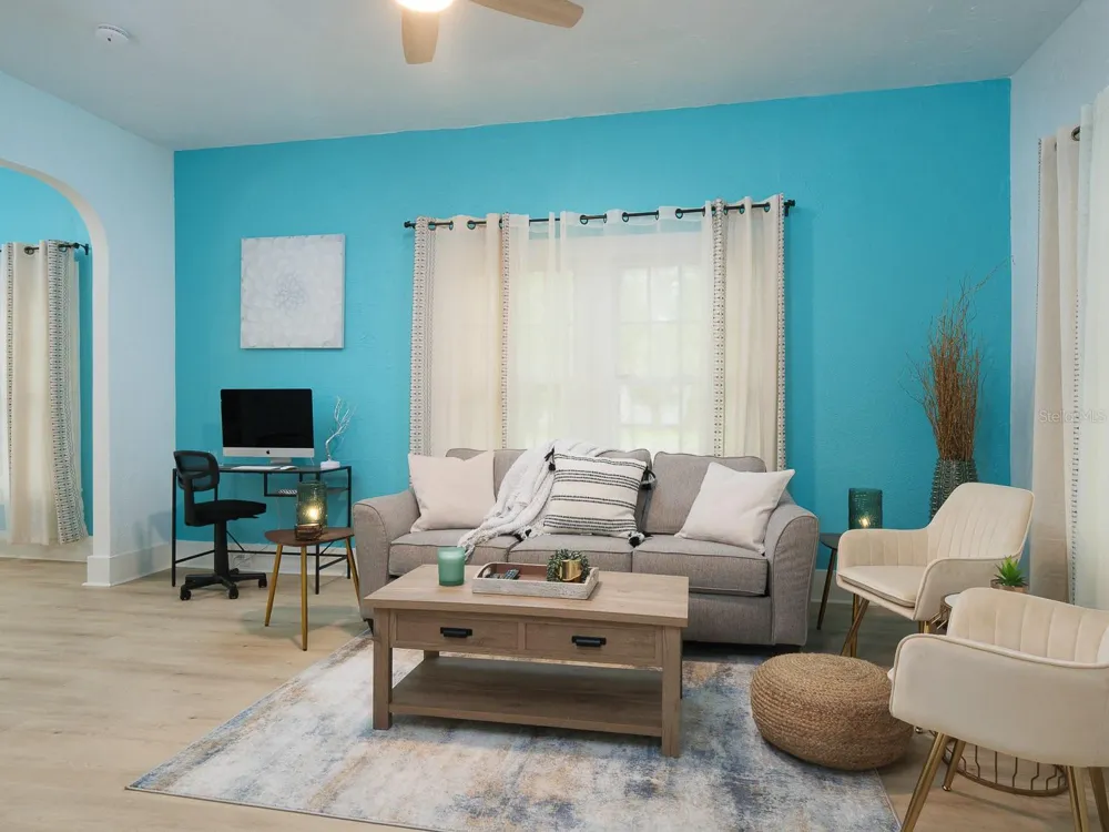 1005 NE 3RD AVENUE Gainesville, FL 32601