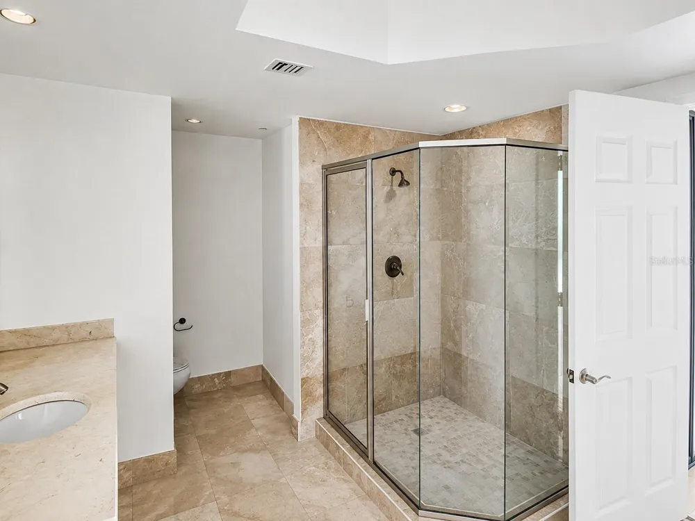 241 RIVERSIDE DRIVE #2006 Holly Hill, FL 32117