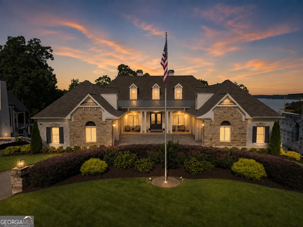 9230 Arbourlac LN Gainesville, GA 30506