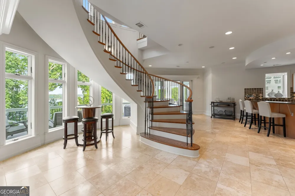 9230 Arbourlac LN Gainesville, GA 30506