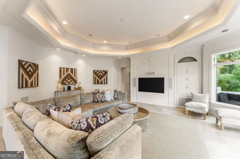9230 Arbourlac LN Gainesville, GA 30506