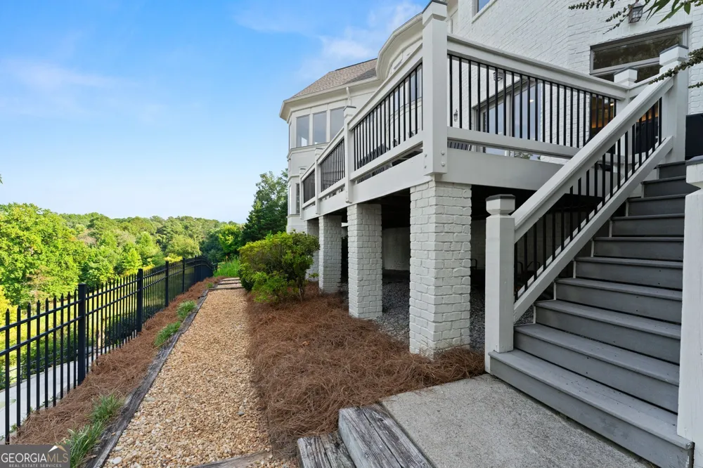 9230 Arbourlac LN Gainesville, GA 30506