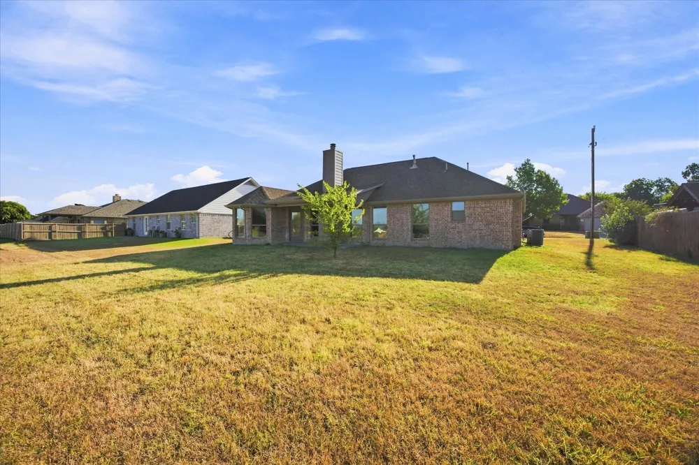 509 Jouette Street Farmersville, TX 75442
