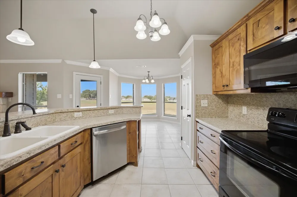 509 Jouette Street Farmersville, TX 75442