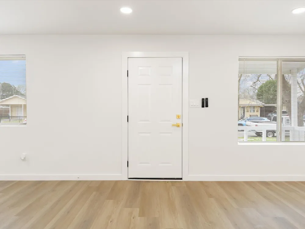 2907 Andrea Lane Dallas, TX 75228