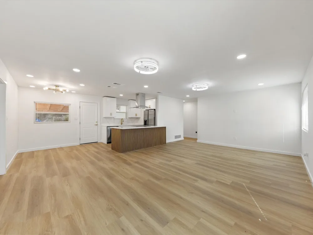 2907 Andrea Lane Dallas, TX 75228