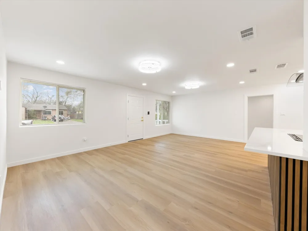 2907 Andrea Lane Dallas, TX 75228