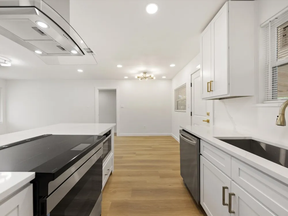 2907 Andrea Lane Dallas, TX 75228