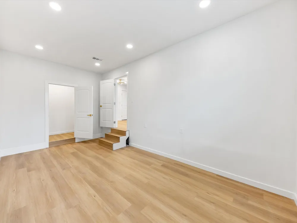 2907 Andrea Lane Dallas, TX 75228