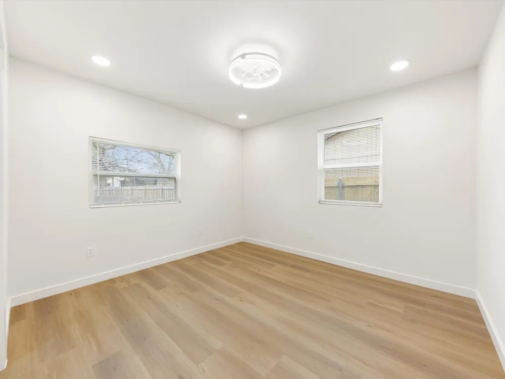 2907 Andrea Lane Dallas, TX 75228