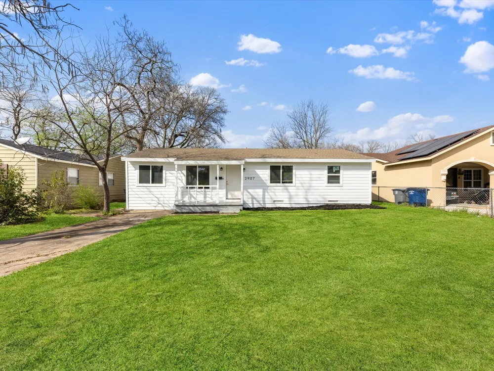 2907 Andrea Lane Dallas, TX 75228