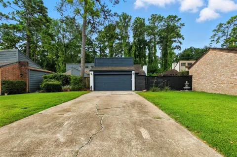 13215 Ravensway Drive