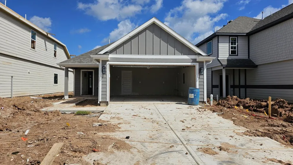 9218 Crestone Peak Drive Willis, TX 77318