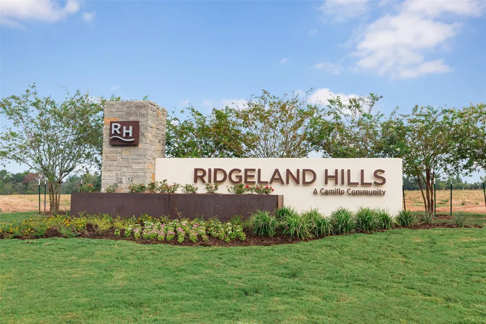 9218 Crestone Peak Drive Willis, TX 77318