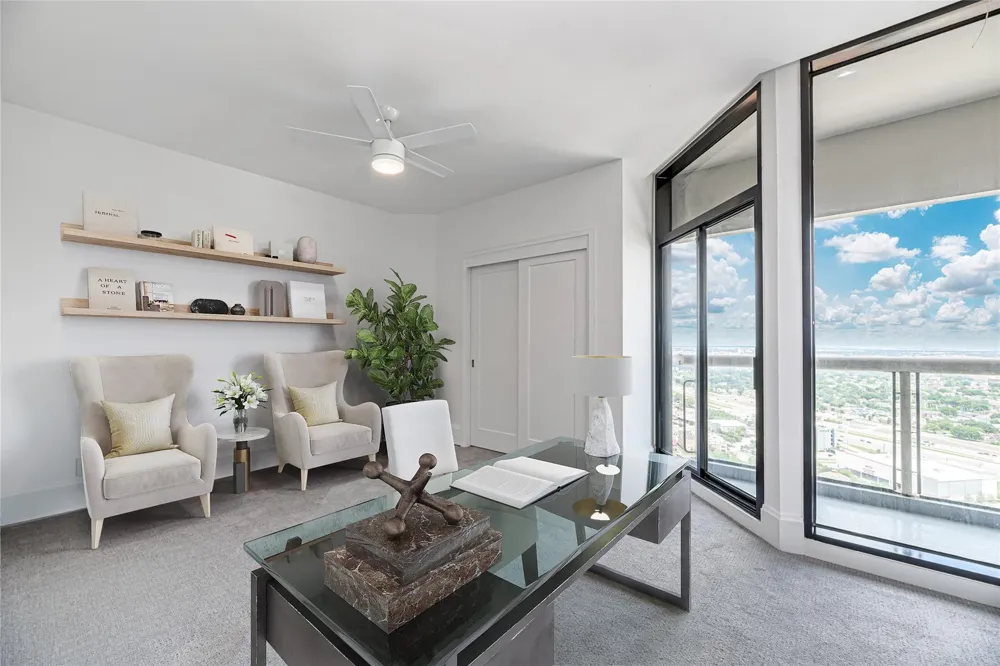 1701 Hermann Drive #34L Houston, TX 77004