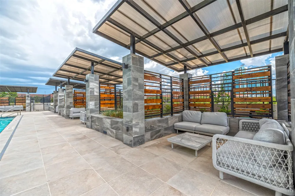 1701 Hermann Drive #34L Houston, TX 77004