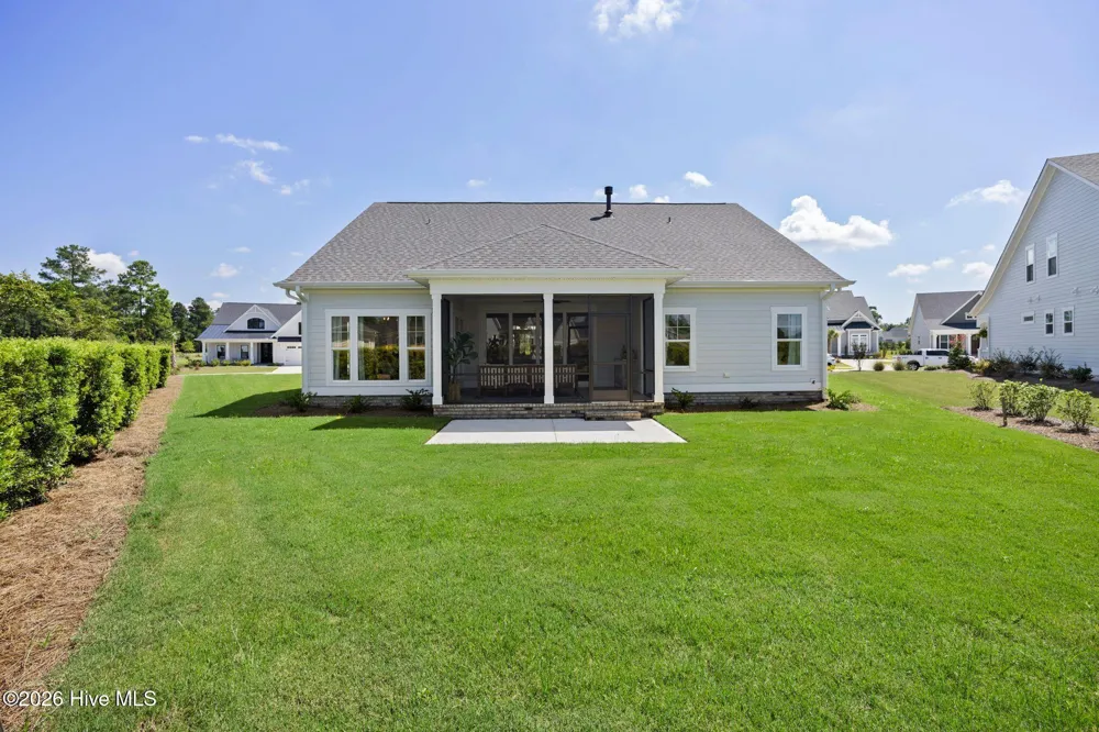 7326 Foxbriar Drive Leland, NC 28451