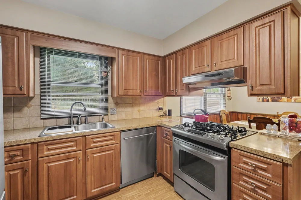 3907 Mohawk Avenue SW Grandville, MI 49418