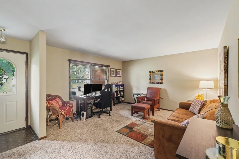 3907 Mohawk Avenue SW Grandville, MI 49418