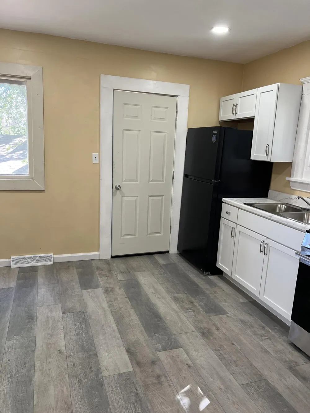 231 Rockwell Street Jackson, MI 49203