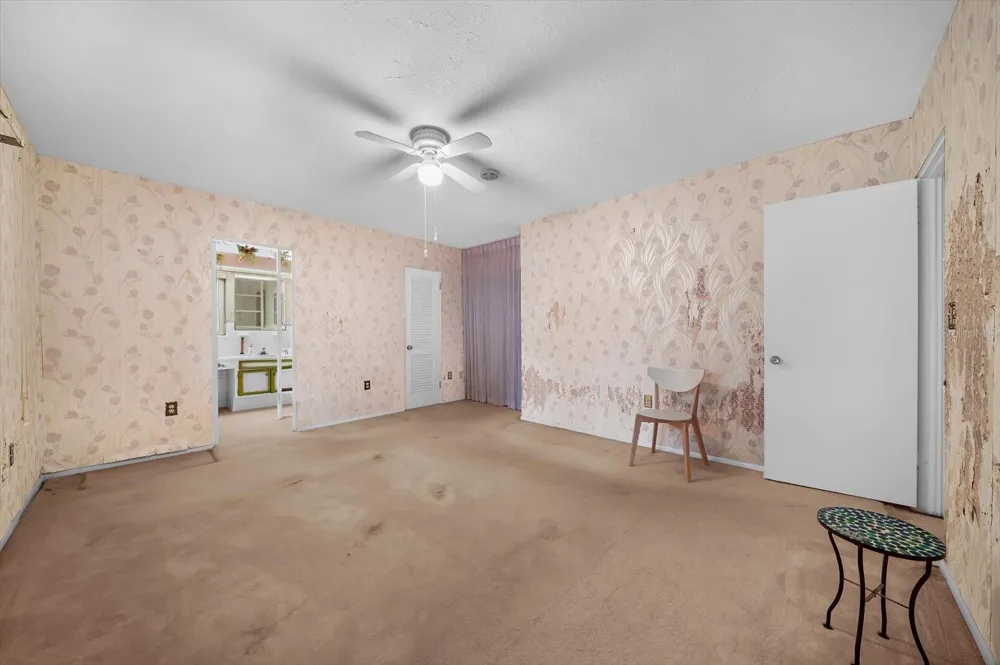 507 PALMA SOLA BOULEVARD Bradenton, FL 34209
