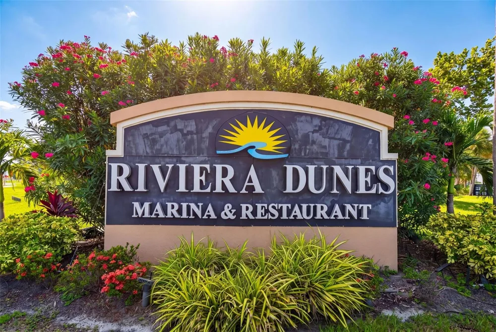 130 RIVIERA DUNES WAY #703 Palmetto, FL 34221