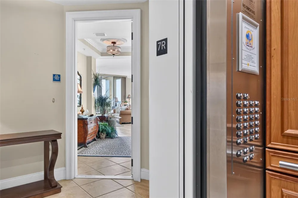 130 RIVIERA DUNES WAY #703 Palmetto, FL 34221