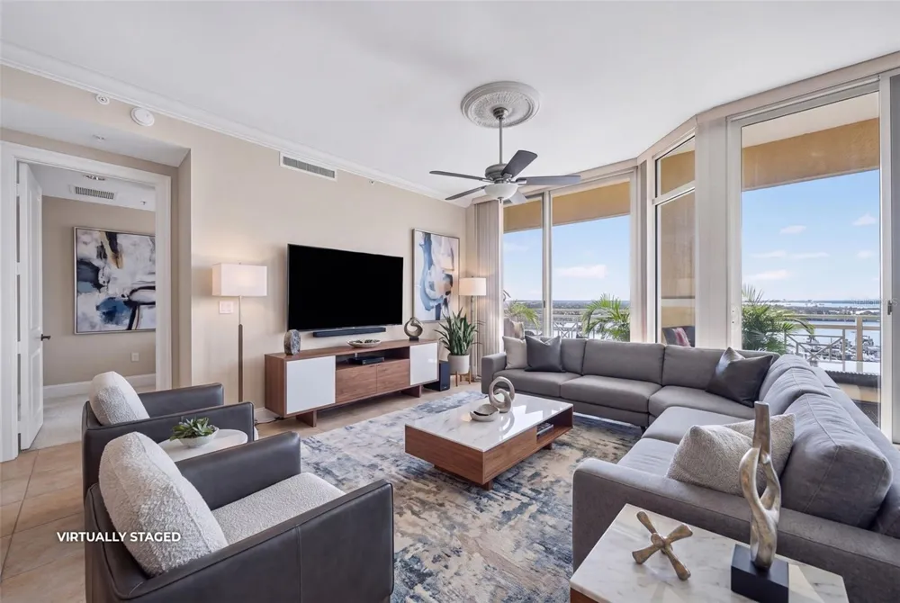 130 RIVIERA DUNES WAY #703 Palmetto, FL 34221