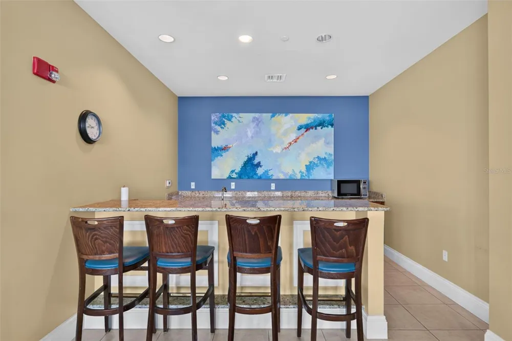 130 RIVIERA DUNES WAY #703 Palmetto, FL 34221