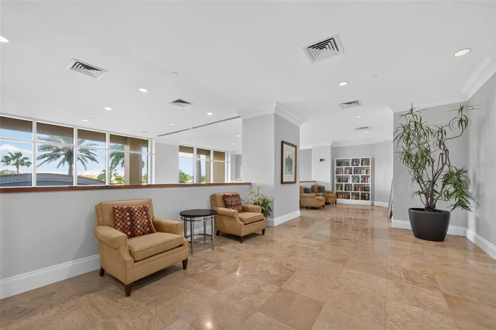 130 RIVIERA DUNES WAY #703 Palmetto, FL 34221