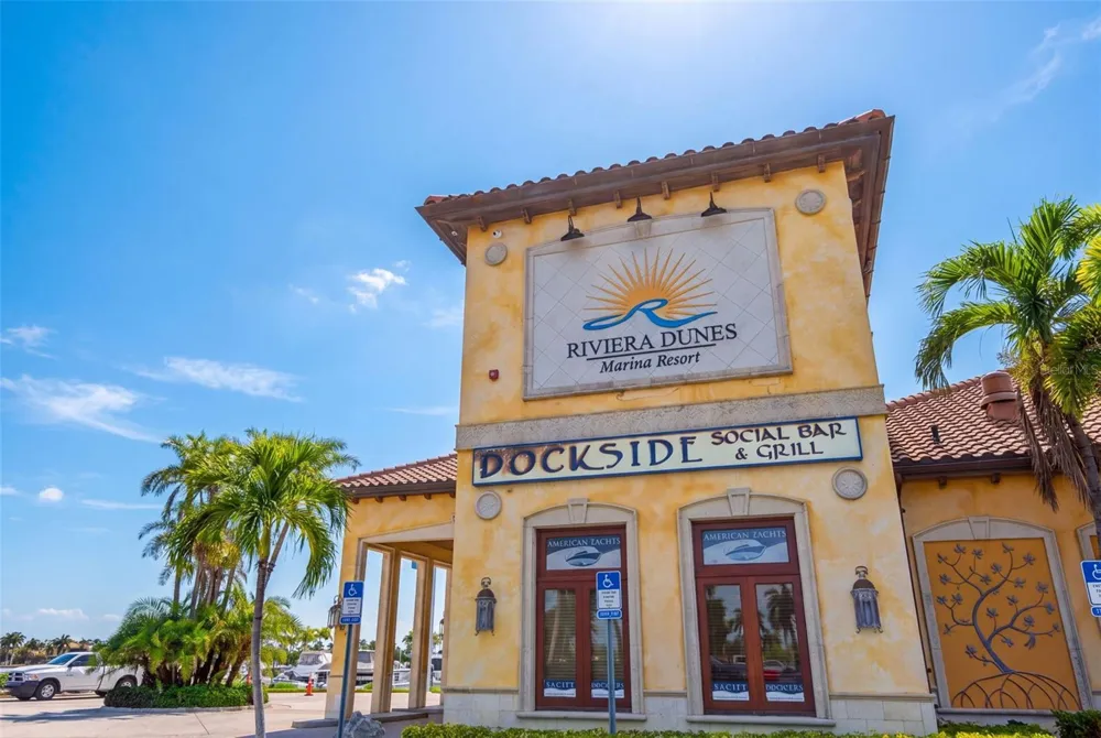 130 RIVIERA DUNES WAY #703 Palmetto, FL 34221
