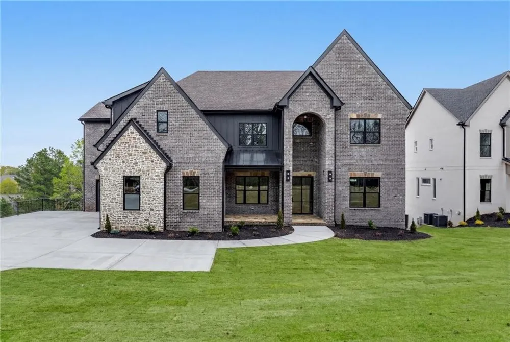 3267 Bogan Road Buford, GA 30519