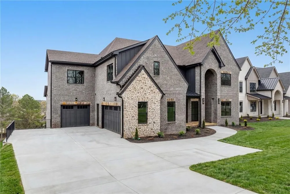 3267 Bogan Road Buford, GA 30519
