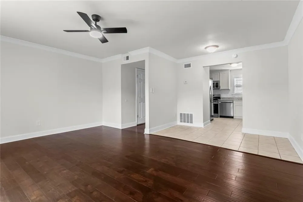 5621 Kingsport Drive NE Sandy Springs, GA 30342