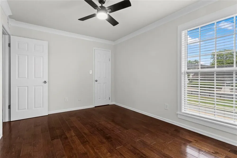 5621 Kingsport Drive NE Sandy Springs, GA 30342