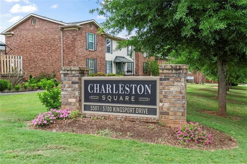 5621 Kingsport Drive NE Sandy Springs, GA 30342