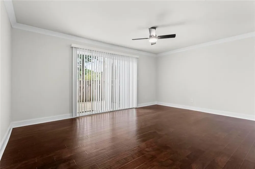 5621 Kingsport Drive NE Sandy Springs, GA 30342