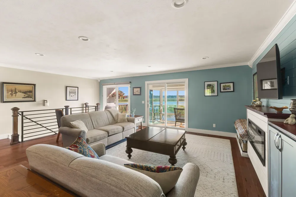 555 Gidley Circle #F Grand Haven City, MI 49417
