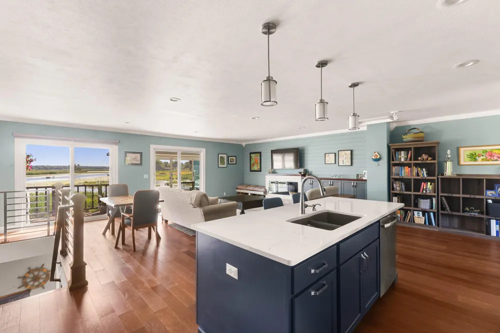 555 Gidley Circle #F Grand Haven City, MI 49417