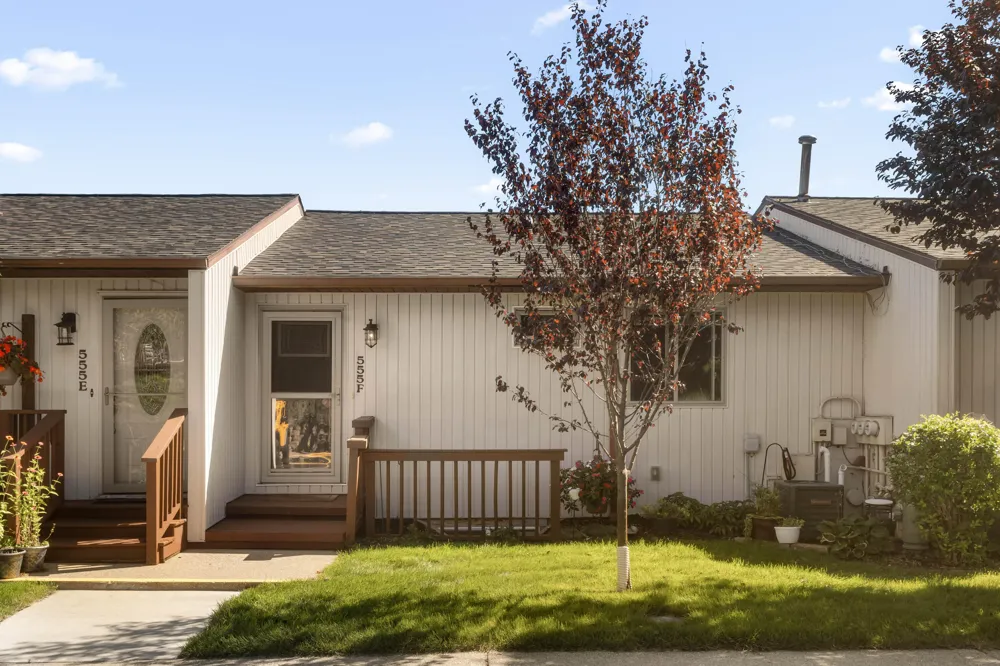 555 Gidley Circle #F Grand Haven City, MI 49417