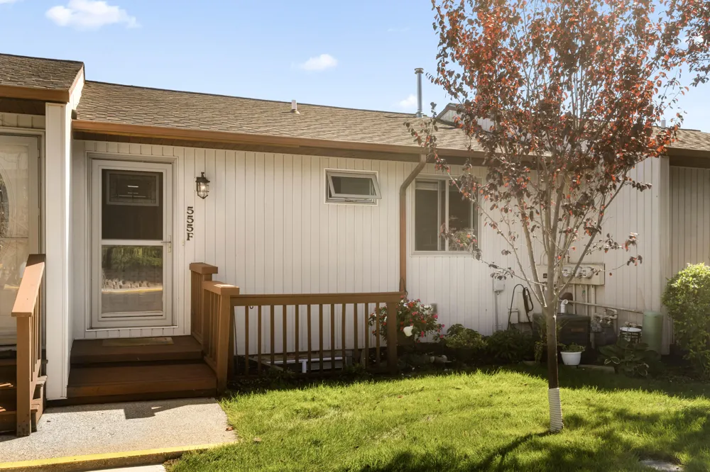 555 Gidley Circle #F Grand Haven City, MI 49417