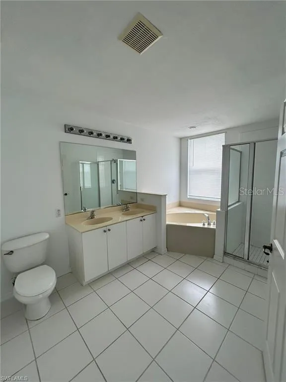 4256 LIRON AVENUE #103 Fort Myers, FL 33916