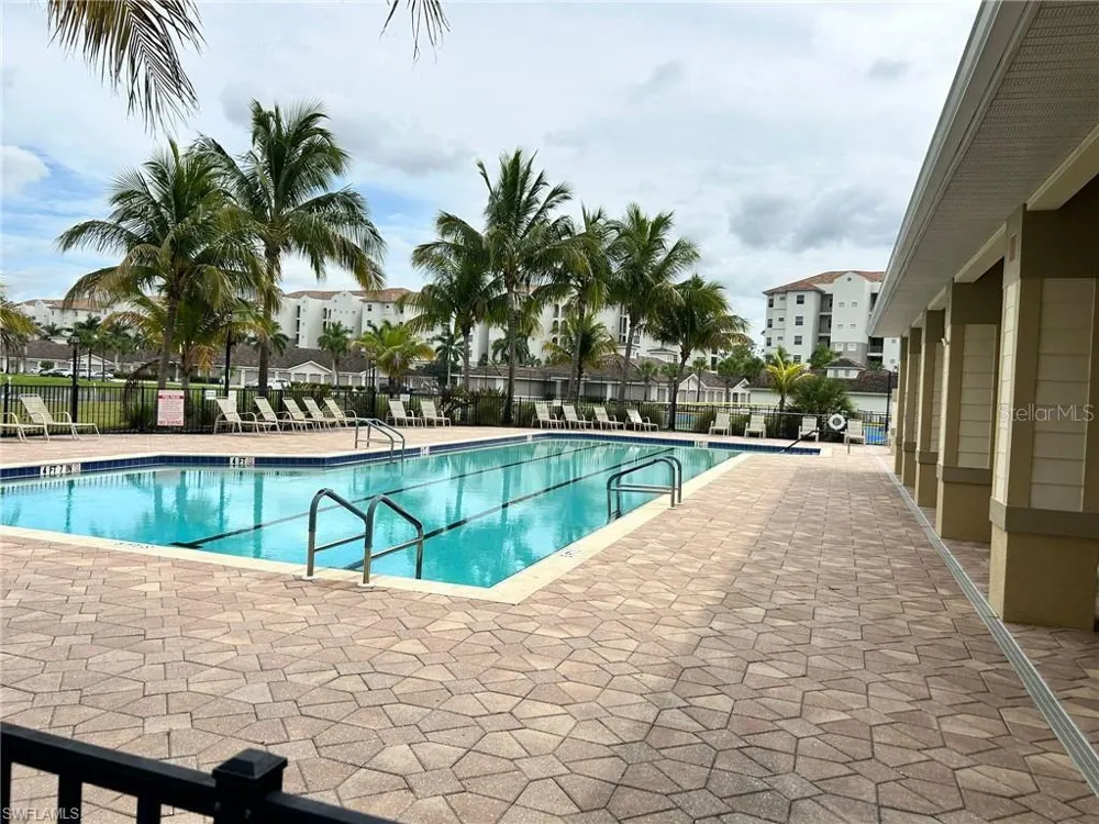 4256 LIRON AVENUE #103 Fort Myers, FL 33916