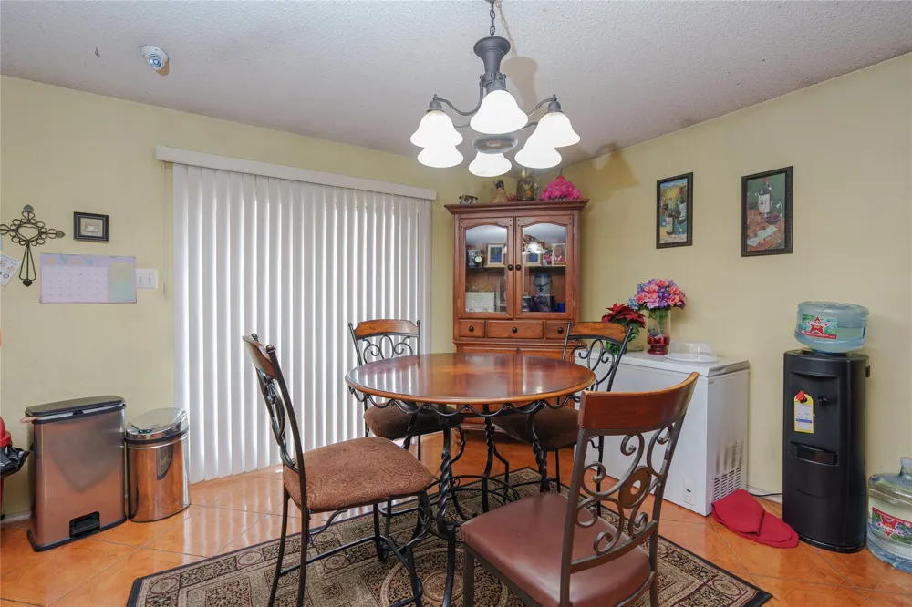 2748 Maegen Circle Fort Worth, TX 76112