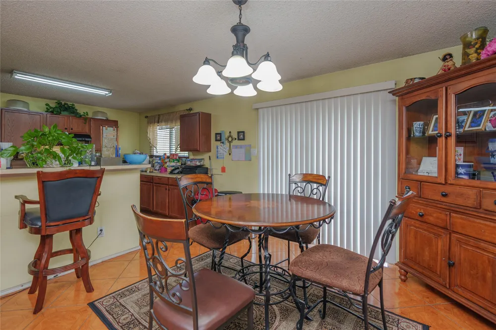 2748 Maegen Circle Fort Worth, TX 76112