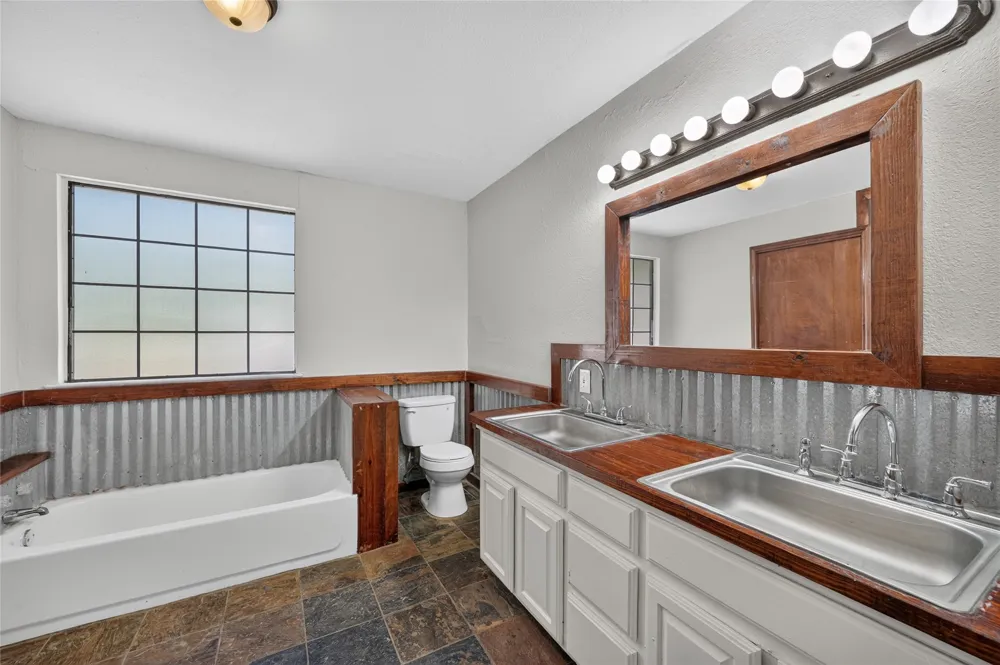 600 Jefferson Avenue Princeton, TX 75407