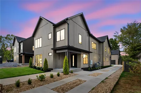 704 NW 7th Street