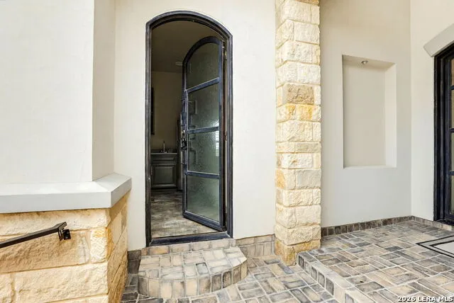 2447 WALLABY CIR New Braunfels, TX 78132