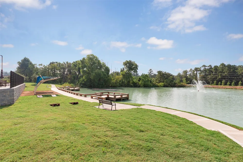 9229 Crestone Peak Drive Willis, TX 77318
